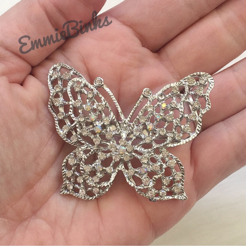 ✨3for$38 New Vintage Style Filigree Rhinestone Butterfly Brooch Pin ~ Vintage - Picture 8 of 16
